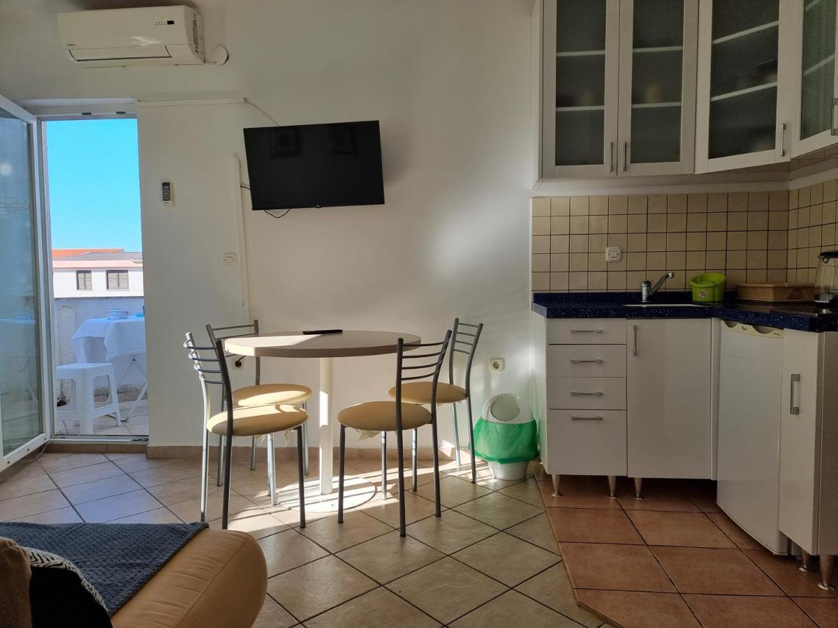 Apartment Aqua Near The City Beach Novalja Bilik gambar