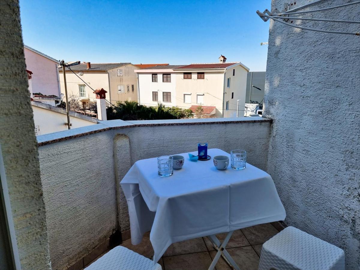 Apartment Aqua Near The City Beach Novalja Luaran gambar